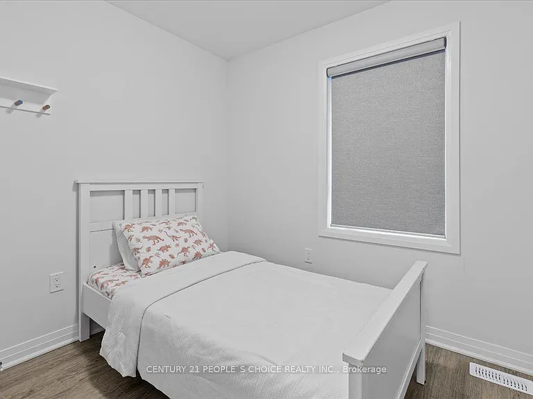 51 Sparrow Ave #56 — Photo 23