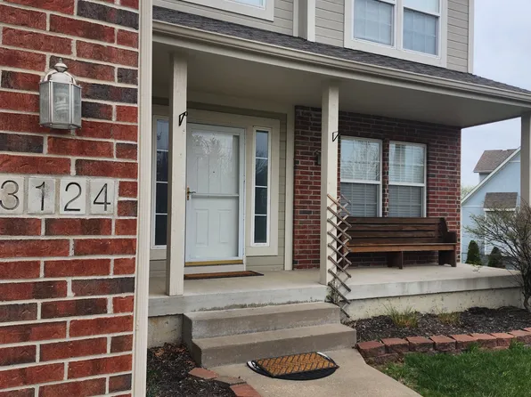 3124 SW Tiara Ln, Lees Summit, MO 64082