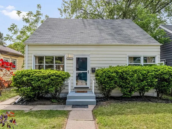 3613 N 77th STREET, Milwaukee, WI 53222