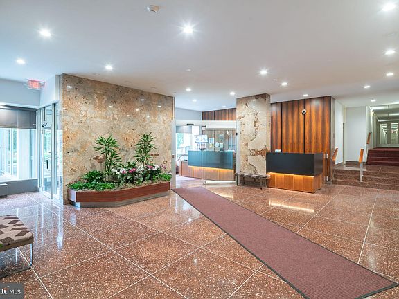 2nd image of 3600 Conshohocken Ave APT 1807