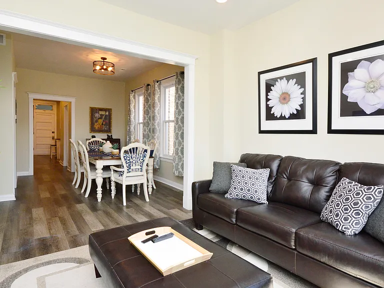 2904 W Diversey Ave #2 — Photo 2