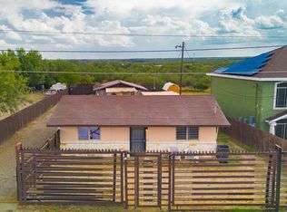 1254 Calle Baltica Rd, Eagle Pass, TX 78852
