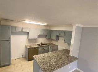 3900 Woodchase Dr APT 121, Houston, TX 77042