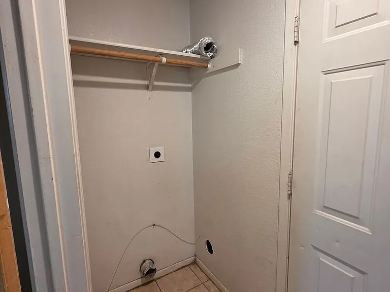 1703 Taylor St — Photo 12