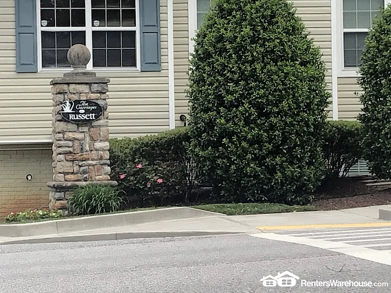 3511 Carriage Walk Ln — Photo 16