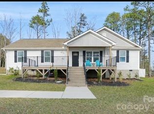 2305 Holly Ln, Shelby, NC 28150