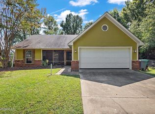 647 Dorothy Ln, Jackson, MS 39272