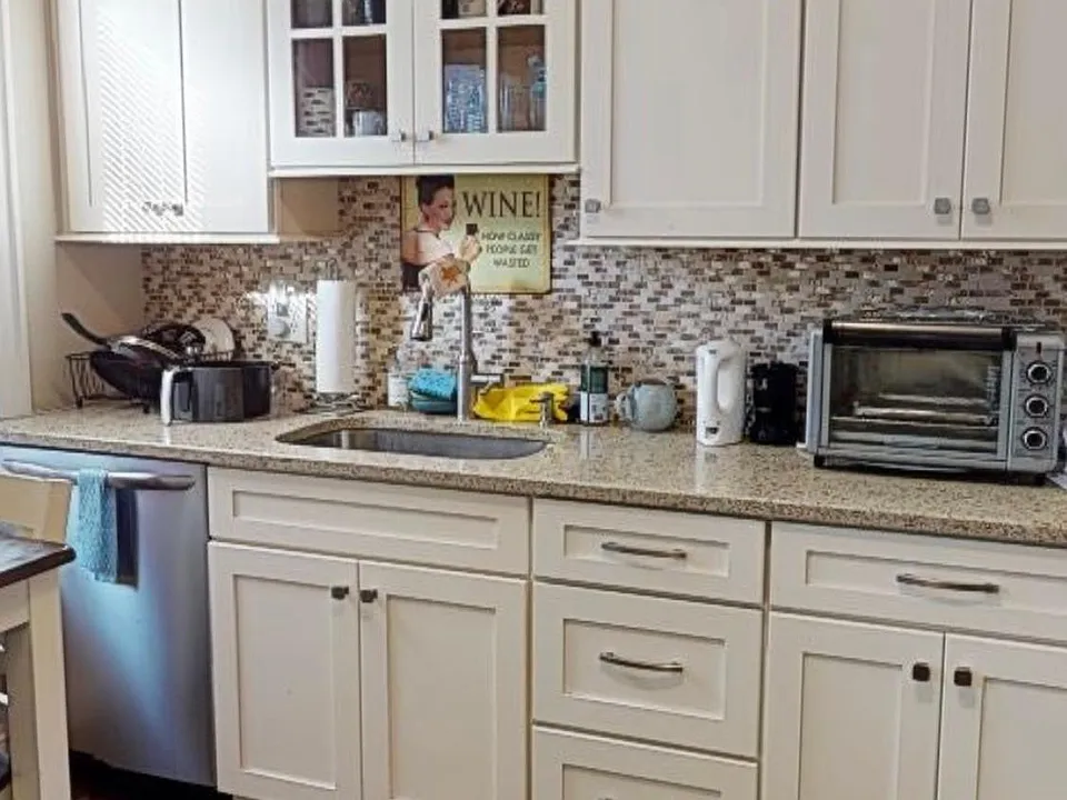 2 Sawyer Ave #3