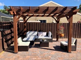 8311 Dynasty Dr, Boca Raton, FL 33433