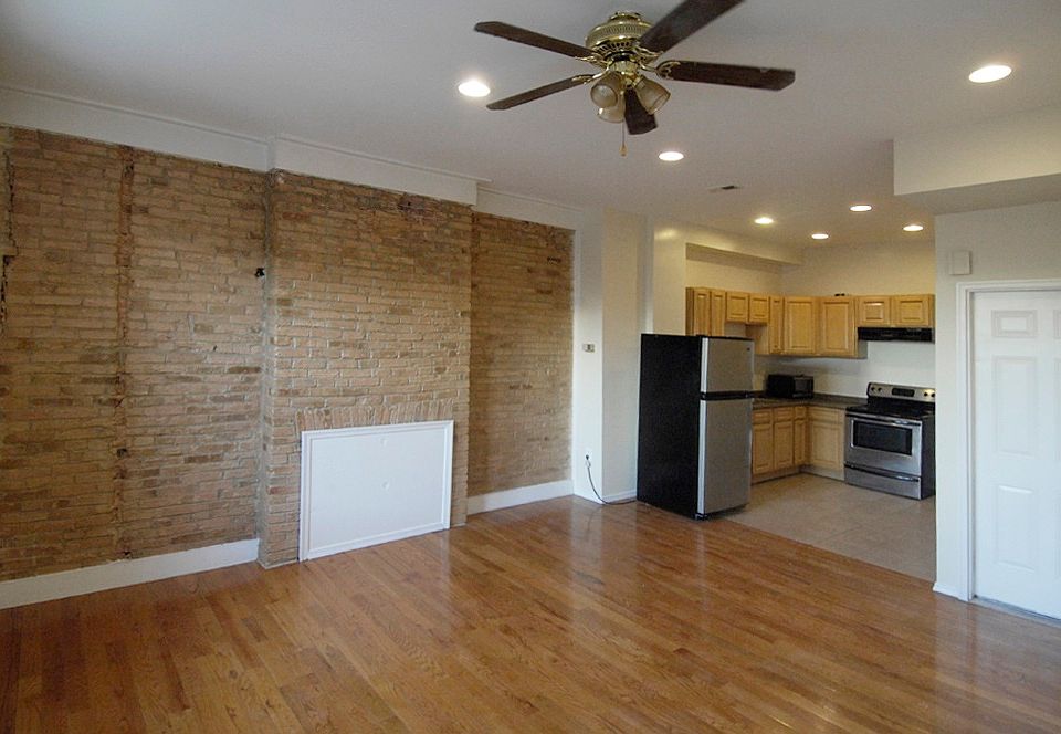 1st image of 1723 Guilford Ave #2