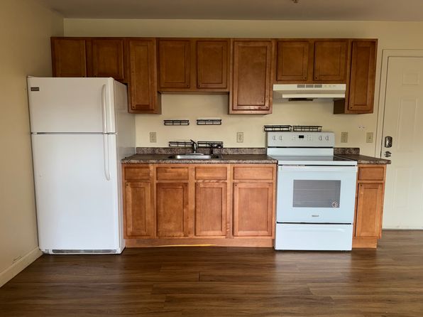 126 Vine St APT 6