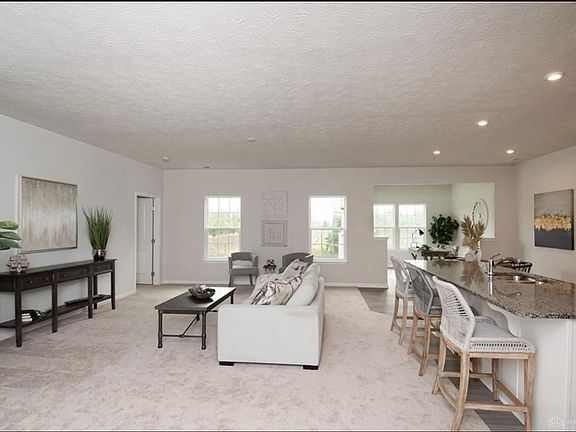 4th image of 2125 Schmidt Dr