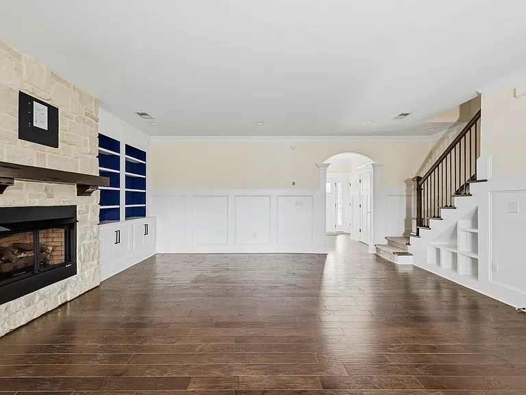 1020 Easton Ct — Photo 55