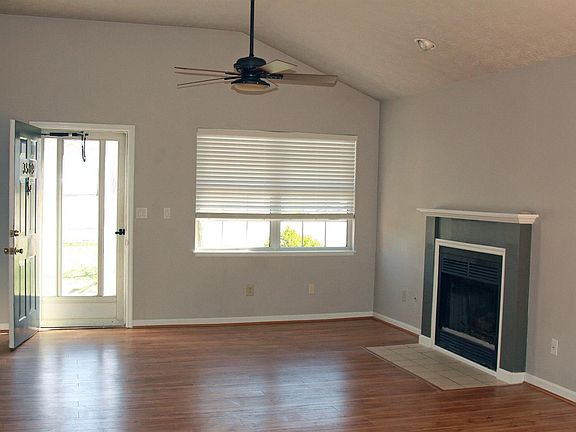 4th image of 3509 Pepperwood Pl