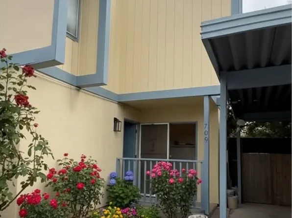 709 Simpson Pl, Santa Rosa, CA 95401