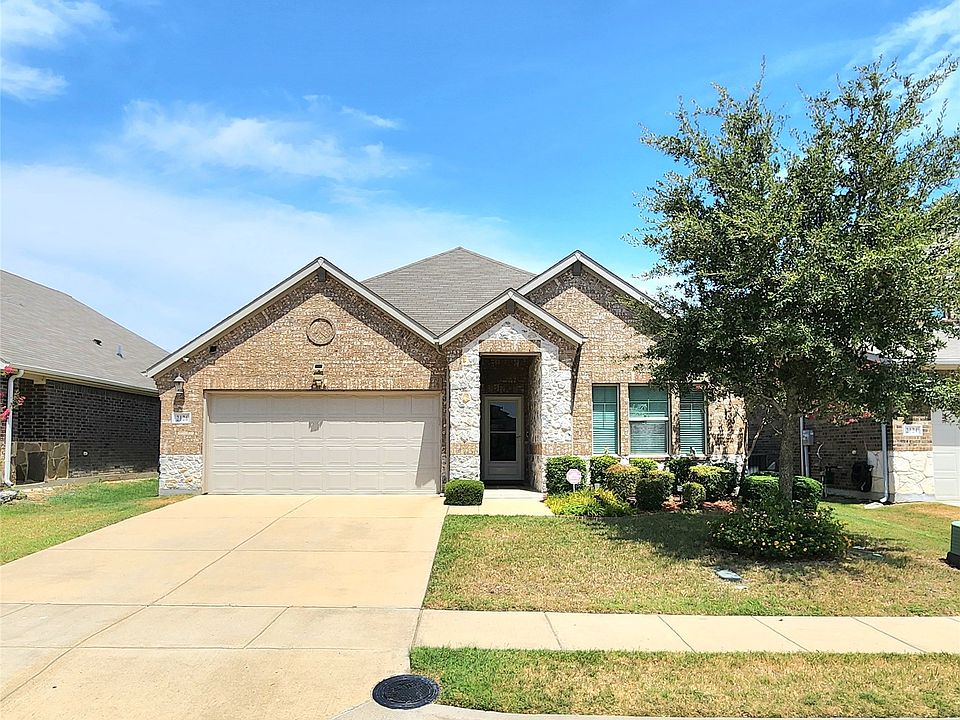 1st image of 2126 Clarion Dr