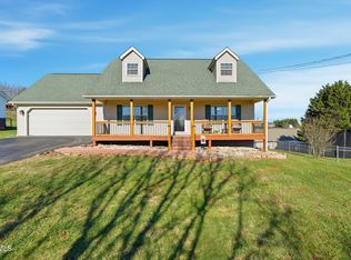 1115 Daisy Ln, Jonesborough, TN 37659