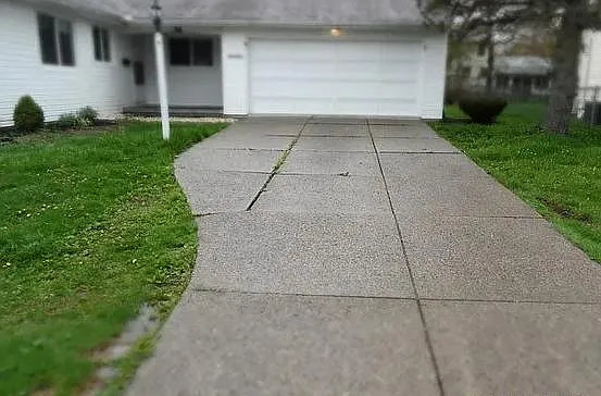 56 Brooklane Dr — Photo 7