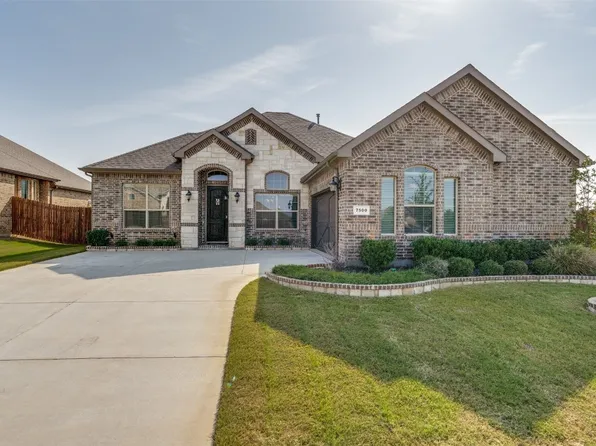 7500 Longbow Ln, Arlington, TX 76002