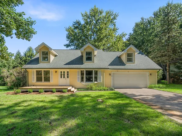 43618 Carla Dr, Paw Paw, MI 49079