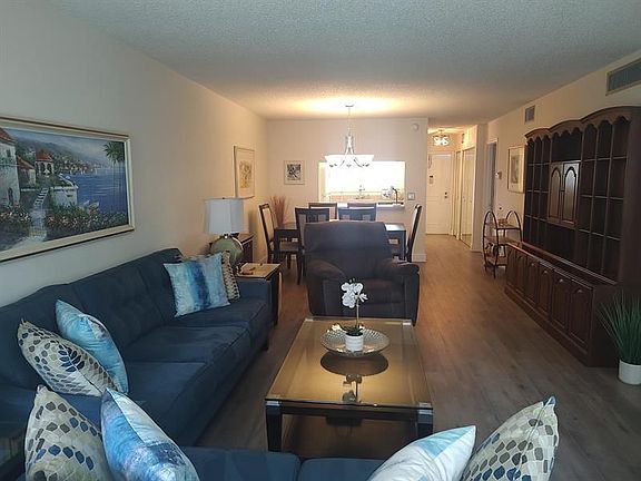 3rd image of 2006 S Federal Hwy APT 304