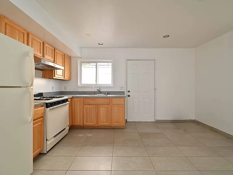 110 Monahan Ave #1 — Photo 1