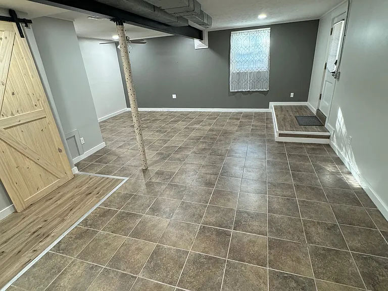 3939 D St — Photo 3