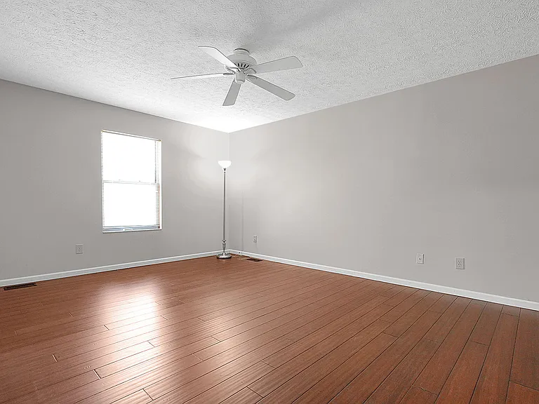 7961 Pinehill Rd — Photo 18