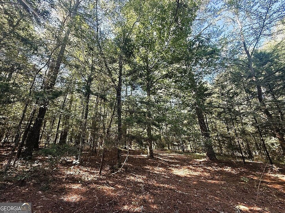 1st image of 2604 Hughes Rd
