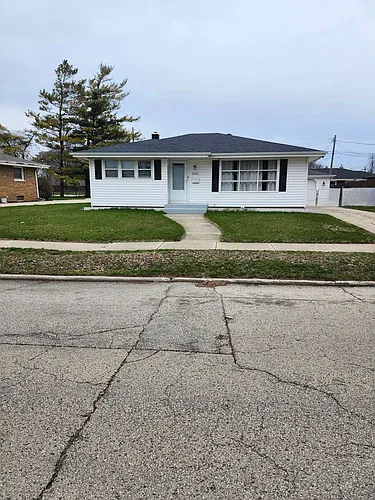 2045 16th Ave Photo 1