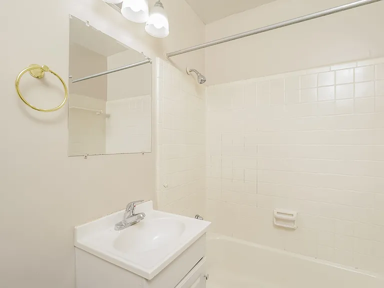 517 Rutledge Ave — Photo 10