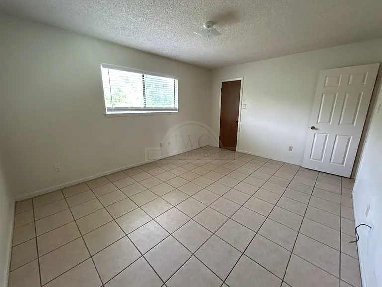 4209 Water St — Photo 20