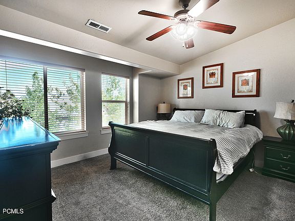 2nd image of 5622 N Oslo Ln