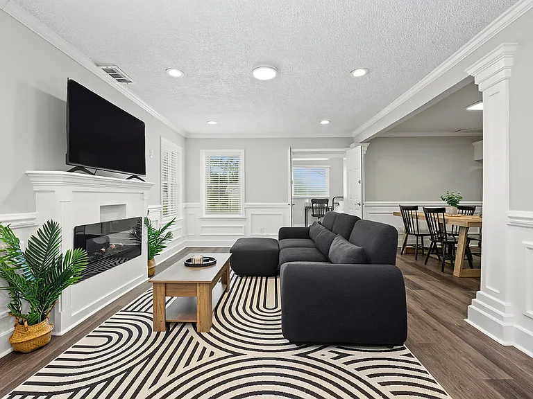 1391 Lorenzo Dr SW — Photo 11