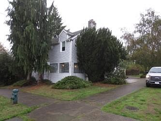 2nd image of 518 NE 73rd St #4