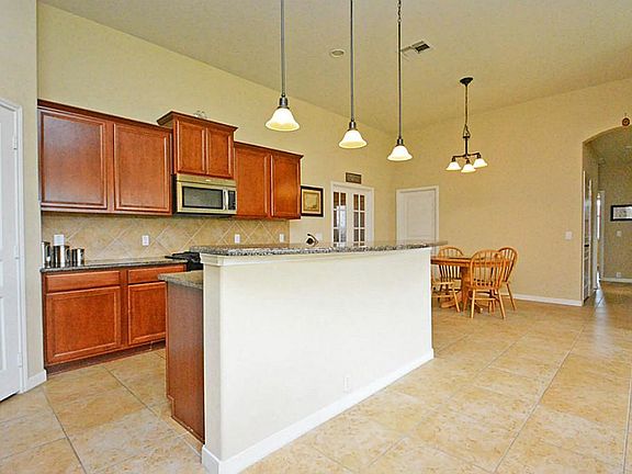 5th image of 6607 Tarver Ct