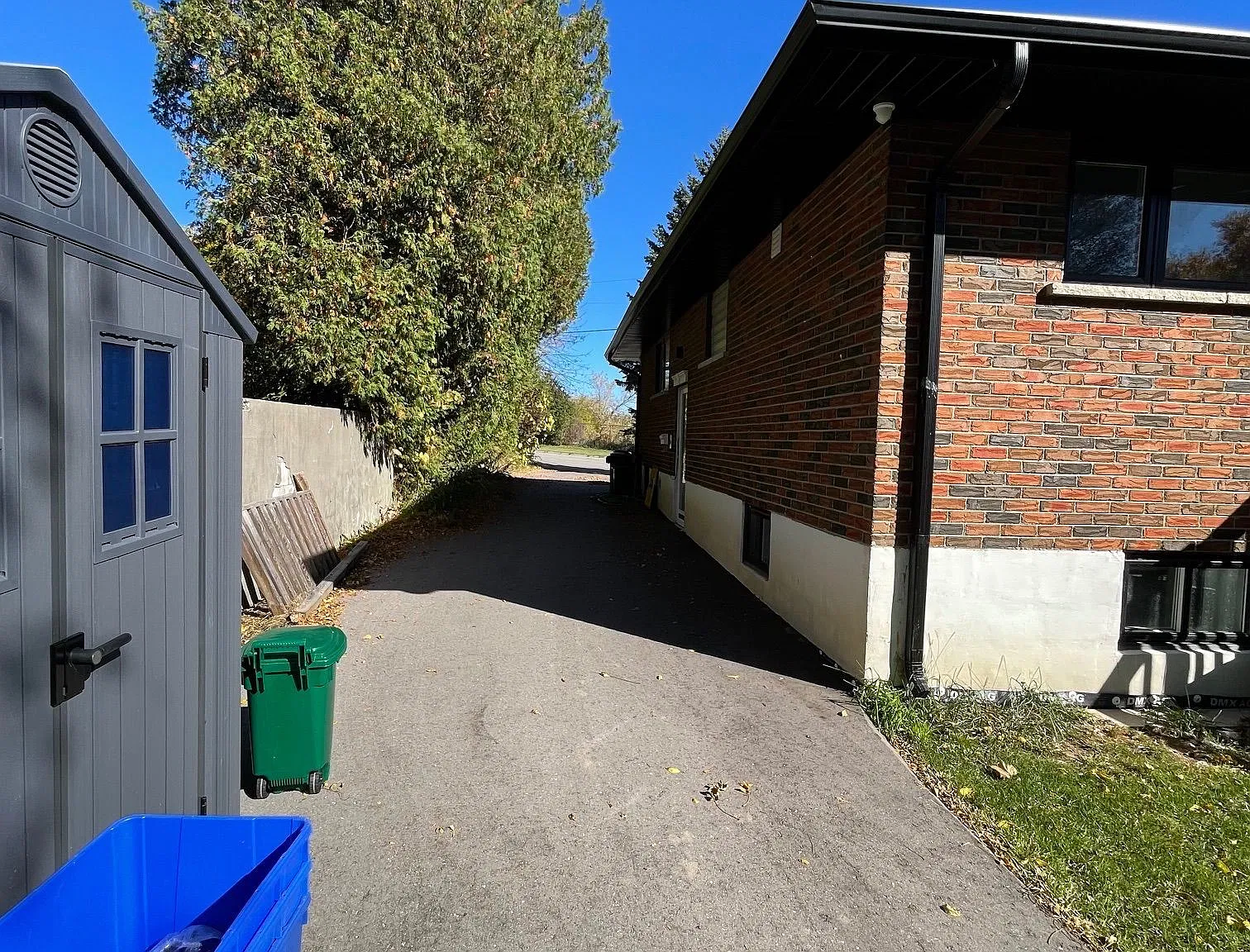 3 bed, $1,900 — Photo 4