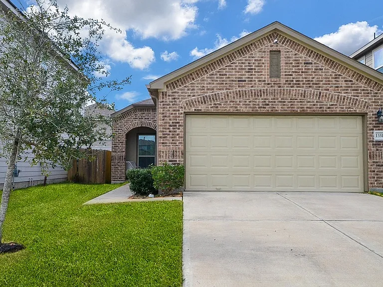 13312 Colby Meadow Dr — Photo 1