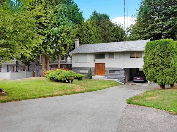 10992 132a St, Surrey, BC V3T 3Y4