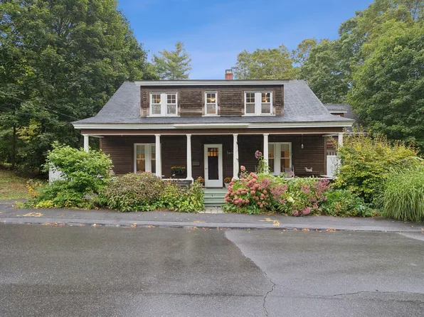 10 Warren Street, Hallowell, ME 04347