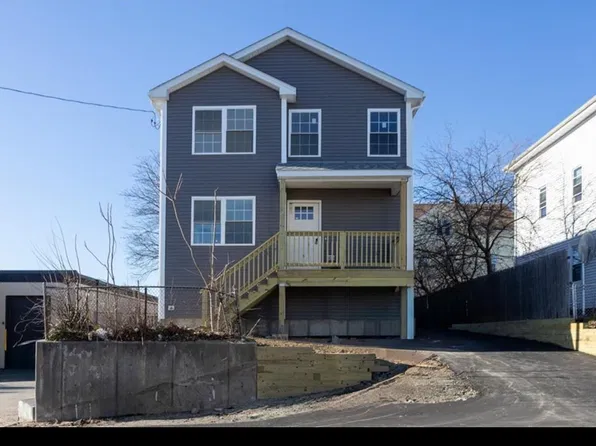 14 Robin St #1, Providence, RI 02908