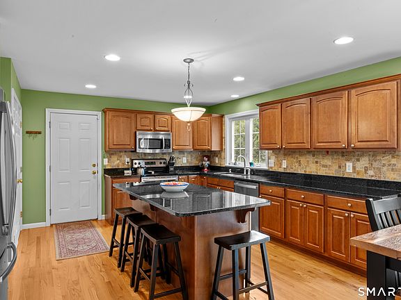 3rd image of 72 Haley Meadow Road