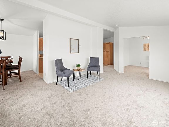 5th image of 10526 60th Street Ct E #133