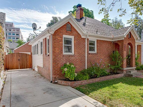 2nd image of 2509 42nd St