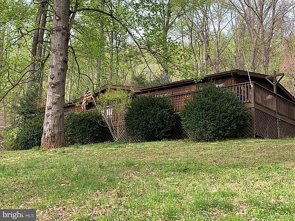 3rd image of 338 Log Cabin Ln
