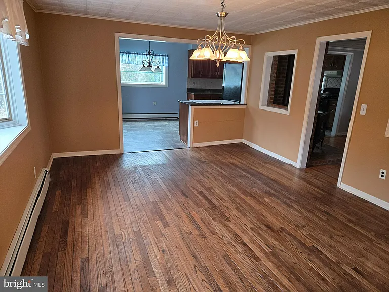 242 S Sugan Rd — Photo 13