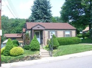 890 2nd St, Beaver, PA 15009