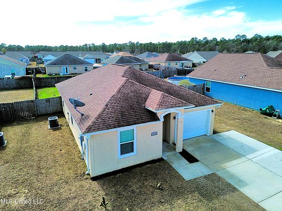 3rd image of 13346 Willow Oak Cir