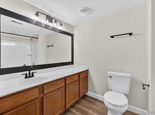 4103 Spring River Dr #4103, Ofallon, MO 63368