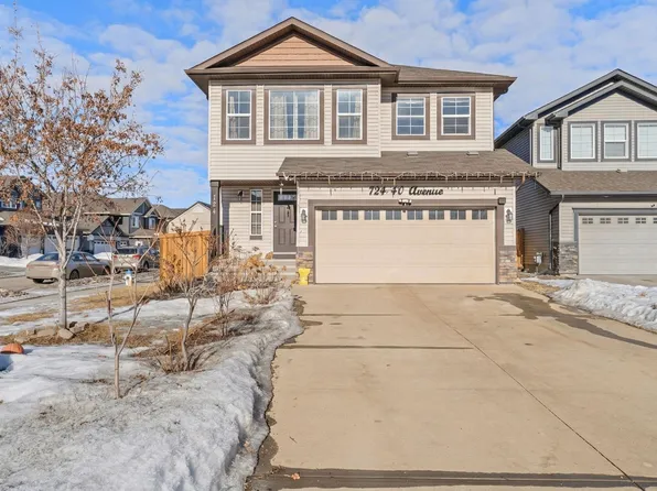 724 40th Ave NW, Edmonton, AB T6T 0T3